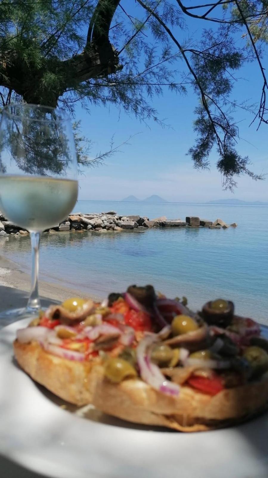 Testa Di Monaco Natural Beach Capo dʼOrlando Екстериор снимка
